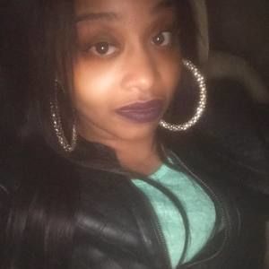 Meet your Posher, Nathalie